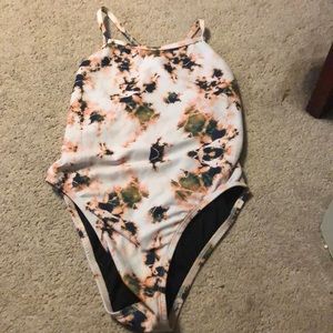 Jolyn Scottie style suit